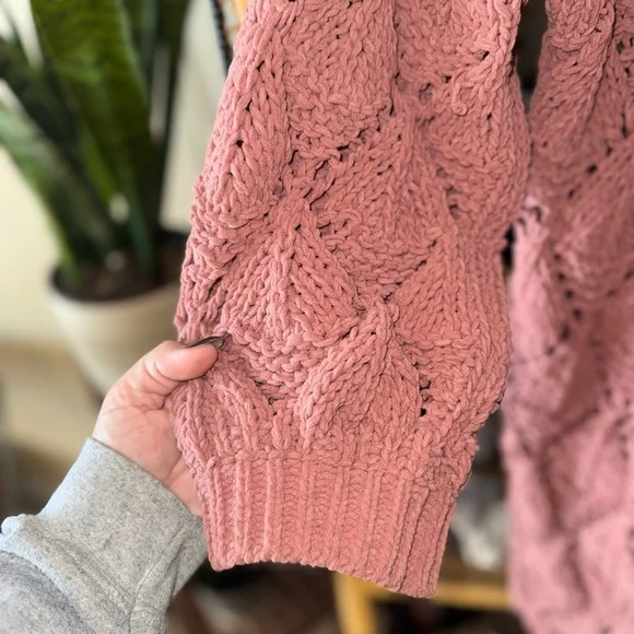 Mauve Oversized Knit Cardigan by Umgee - Picture 4 of 5